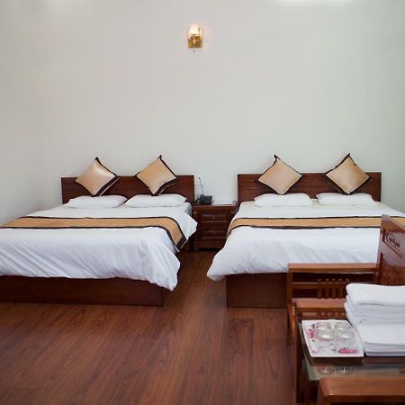 Hotel Nguyen Phuoc Pleiku Bagian luar foto